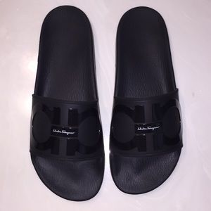 BRAND NEW! SALVATORE FERRAGAMO Groove 2 Slides!